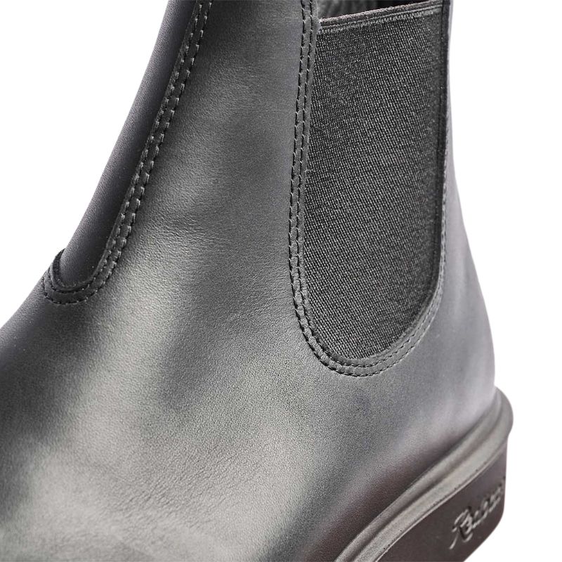 נעל מגף אפרפר רדבק WHISTLER – BLACK שחור נעל מגף אפרפר רדבק WHISTLER – BLACK שחור